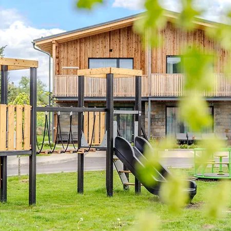 F2 Διαμέρισμα *